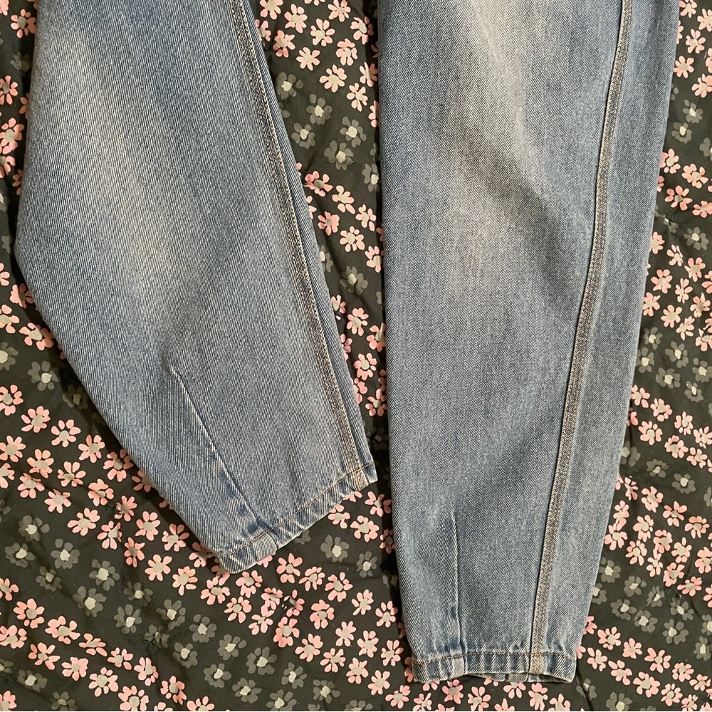 Built by Wendy Peg Leg Jeans - Picture 5 of 6